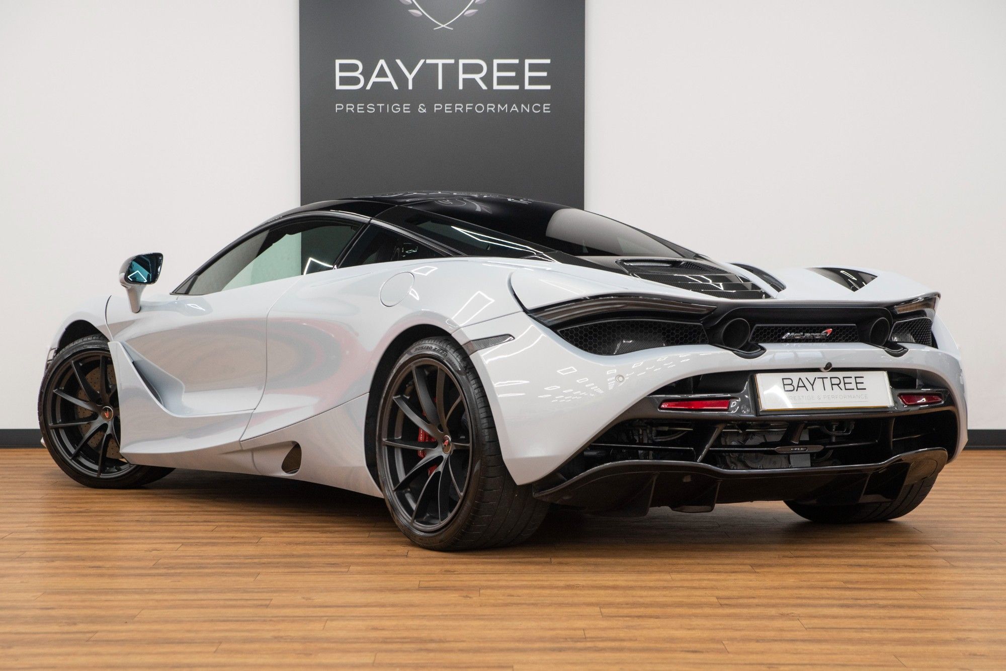 USED 2018 18 MCLAREN 720S 4.0 V8 Coupe 