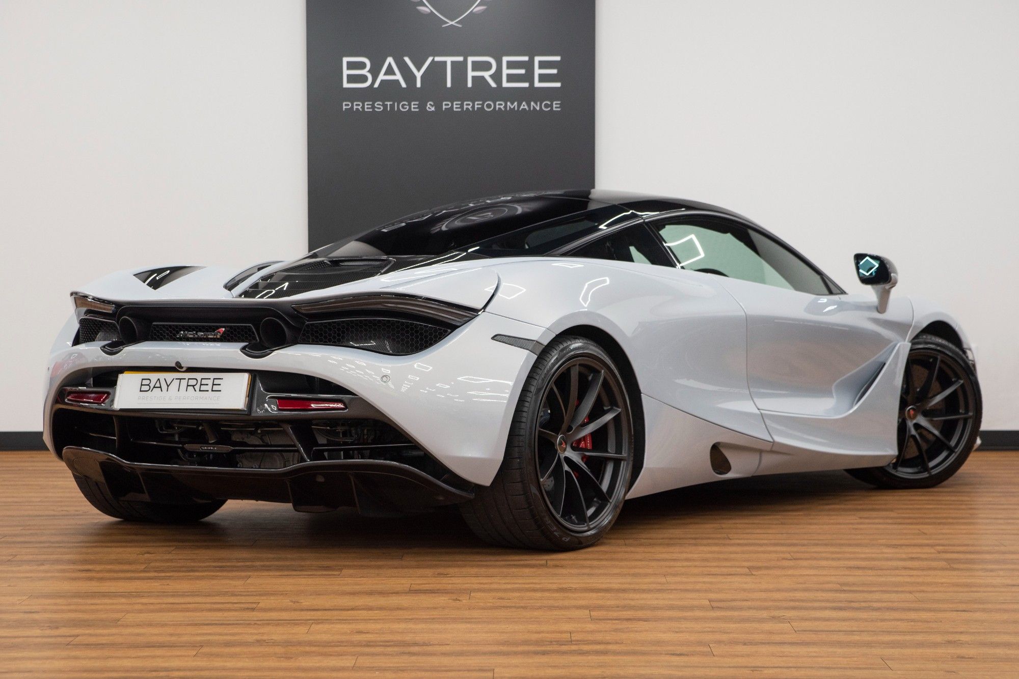 USED 2018 18 MCLAREN 720S 4.0 V8 Coupe 