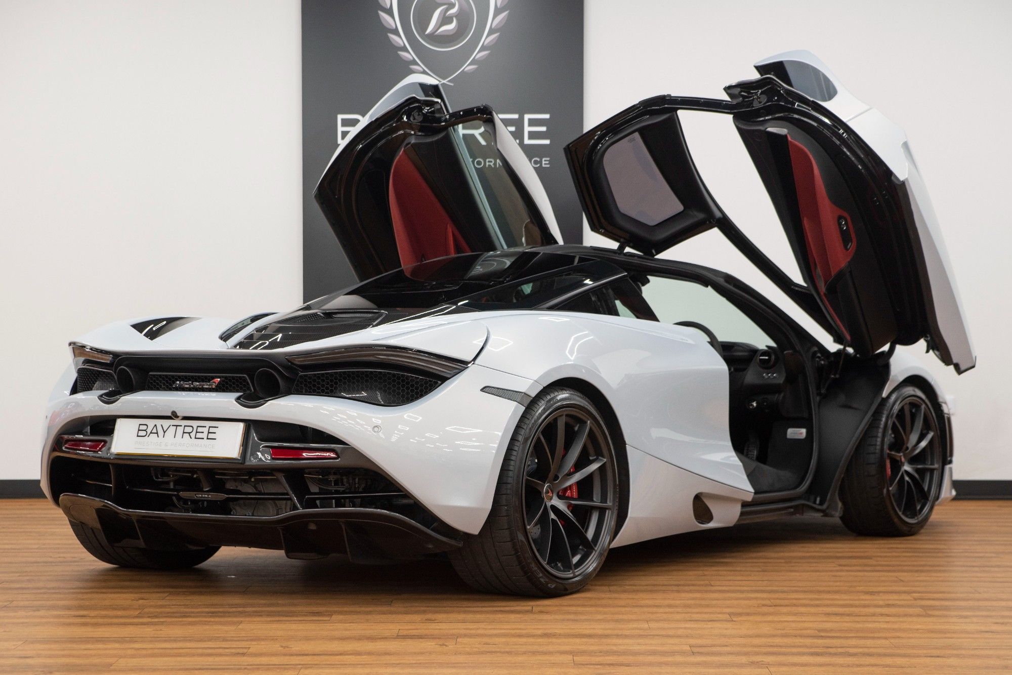 USED 2018 18 MCLAREN 720S 4.0 V8 Coupe 