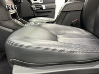 USED 2016 16 LAND ROVER DISCOVERY 3.0 SDV6 LANDMARK 5d 255 BHP Extremley Rare Low Mileage 28117 Miles, Discovery 4 SDV6 LANDMARK, Yulong White, Full Ebony Leather Interior, Rear Entertainment Screens, Limited  Landmark Edition