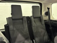 USED 2016 16 LAND ROVER DISCOVERY 3.0 SDV6 LANDMARK 5d 255 BHP Extremley Rare Low Mileage 28117 Miles, Discovery 4 SDV6 LANDMARK, Yulong White, Full Ebony Leather Interior, Rear Entertainment Screens, Limited  Landmark Edition