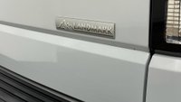 USED 2016 16 LAND ROVER DISCOVERY 3.0 SDV6 LANDMARK 5d 255 BHP Extremley Rare Low Mileage 28117 Miles, Discovery 4 SDV6 LANDMARK, Yulong White, Full Ebony Leather Interior, Rear Entertainment Screens, Limited  Landmark Edition
