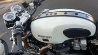 USED 2017 67 TRIUMPH THRUXTON 1200 R Cafe Racer Retro Naked Fantastic all round with low mileage