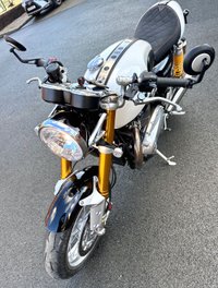 USED 2017 67 TRIUMPH THRUXTON 1200 R Cafe Racer Retro Naked Fantastic all round with low mileage