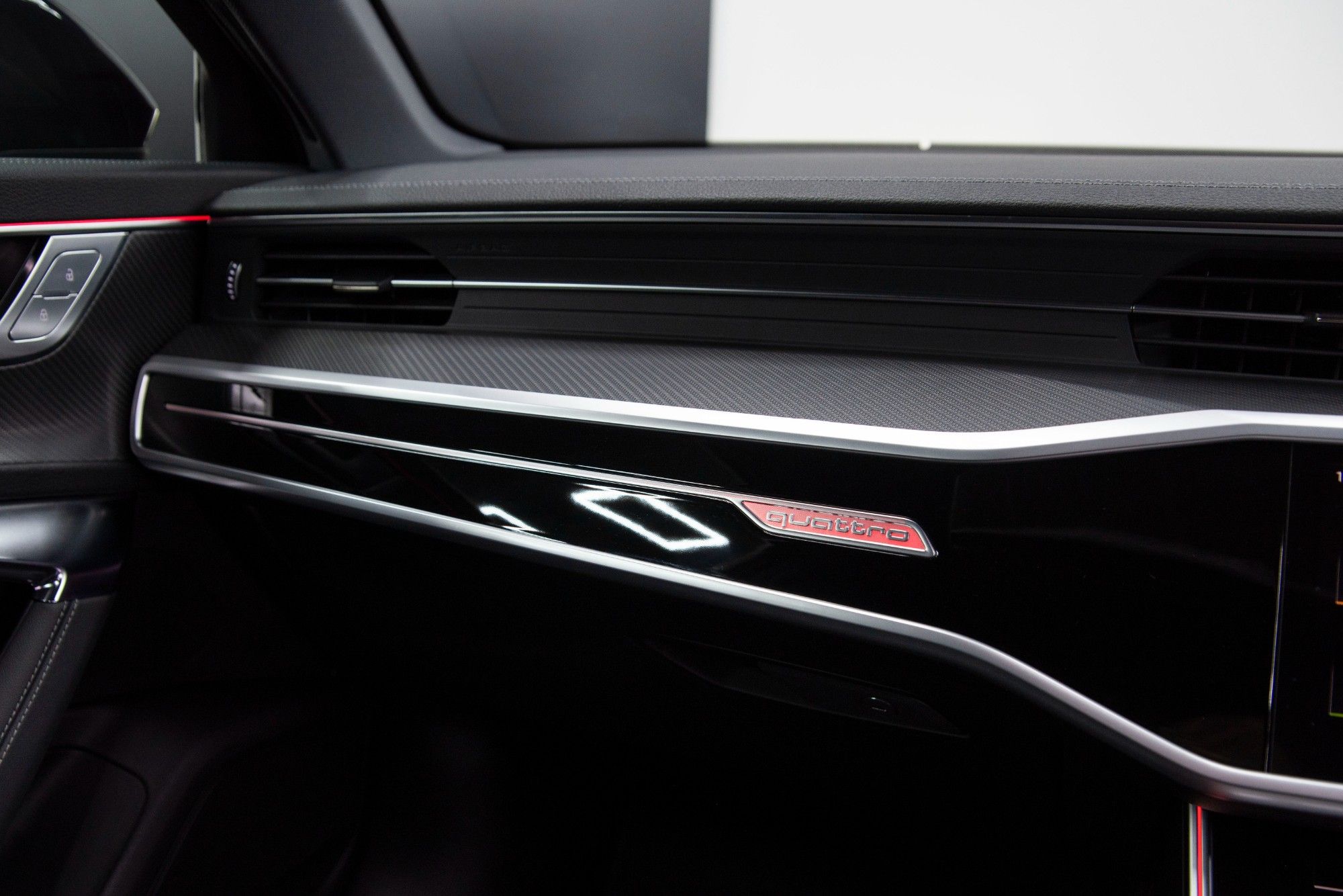 USED 2020 69 AUDI A6 RS 6 AVANT TFSI QUATTRO LAUNCH EDITION MHEV 