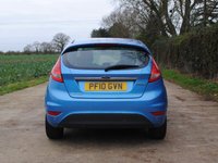 USED 2010 10 FORD FIESTA 1.4 ZETEC 16V 5d 96 BHP www.suffolkcarcentre.co.uk - Located at Ilketshall