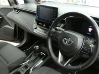 USED 2019 69 TOYOTA COROLLA 1.8 VVT-I ICON TECH 5d 121 BHP SAT NAV CRUISE PARKING SENSORS 1 OWNER EXCELLENT SERVICE HISTORY TOYOTA WARRANTY TILL NOV 2029