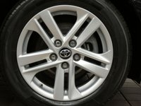 USED 2019 69 TOYOTA COROLLA 1.8 VVT-I ICON TECH 5d 121 BHP SAT NAV CRUISE PARKING SENSORS 1 OWNER EXCELLENT SERVICE HISTORY TOYOTA WARRANTY TILL NOV 2029