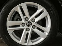 USED 2019 69 TOYOTA COROLLA 1.8 VVT-I ICON TECH 5d 121 BHP SAT NAV CRUISE PARKING SENSORS 1 OWNER EXCELLENT SERVICE HISTORY TOYOTA WARRANTY TILL NOV 2029