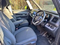 USED 2023 23 VOLKSWAGEN ID BUZZ COMMERCE PLUS 202 BHP TWO TONE PAINT-BLUE AND WHITE