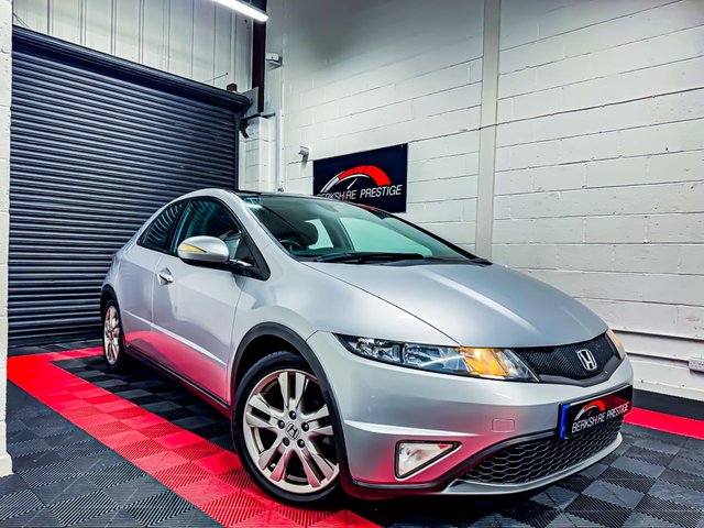 2011 61 Honda Civic 1.8 I-VTEC ES 5d 138 BHP