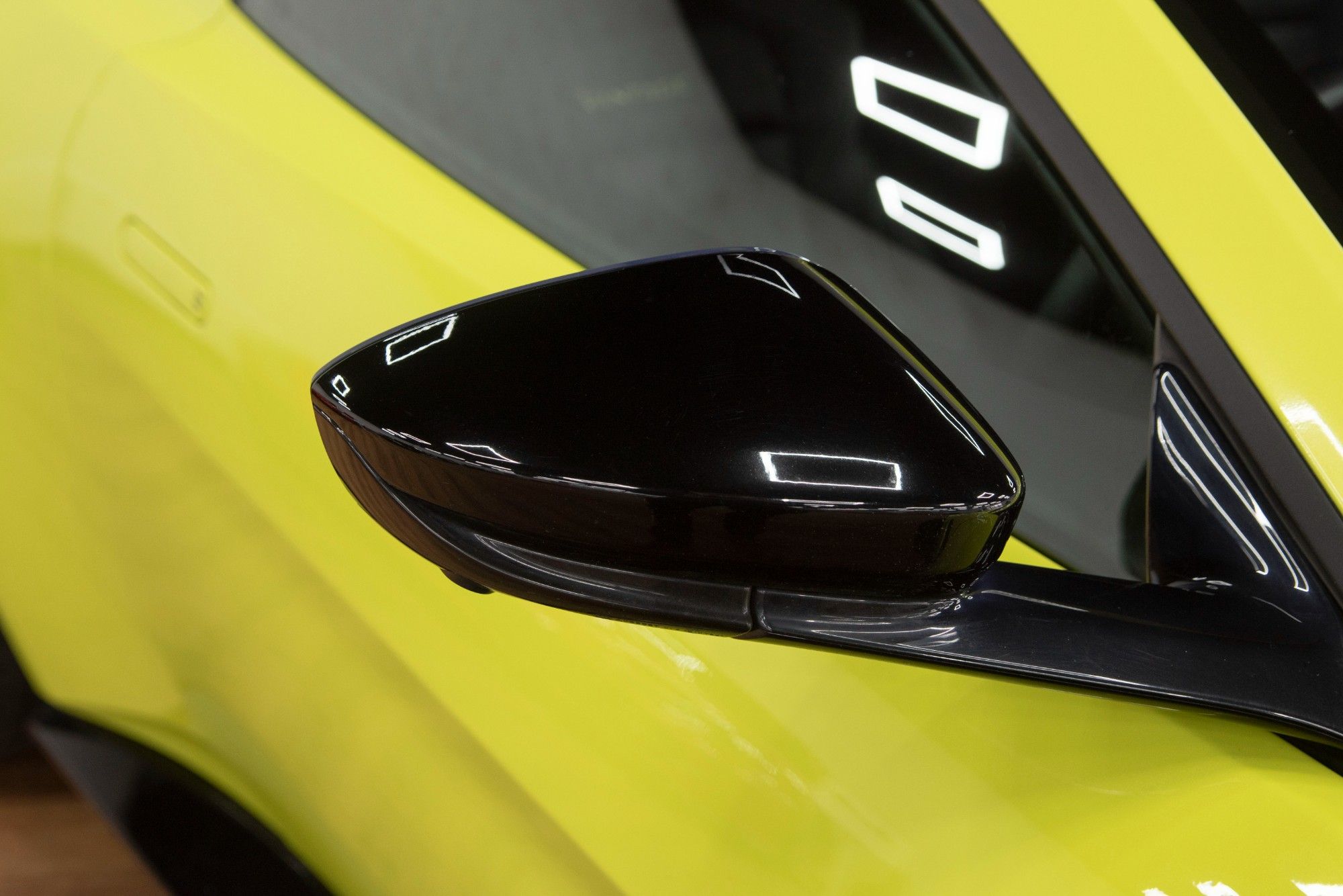 USED 2018 18 ASTON MARTIN VANTAGE 4.0 V8 