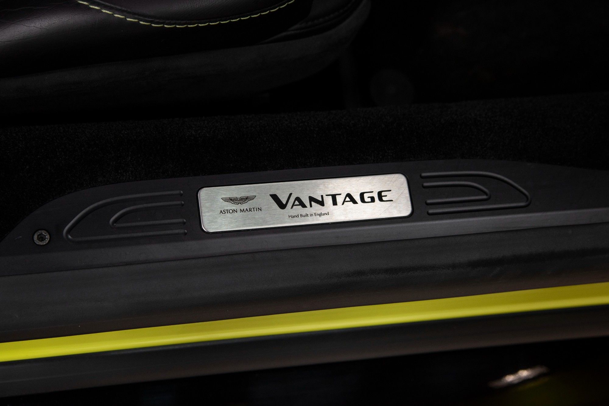USED 2018 18 ASTON MARTIN VANTAGE 4.0 V8 