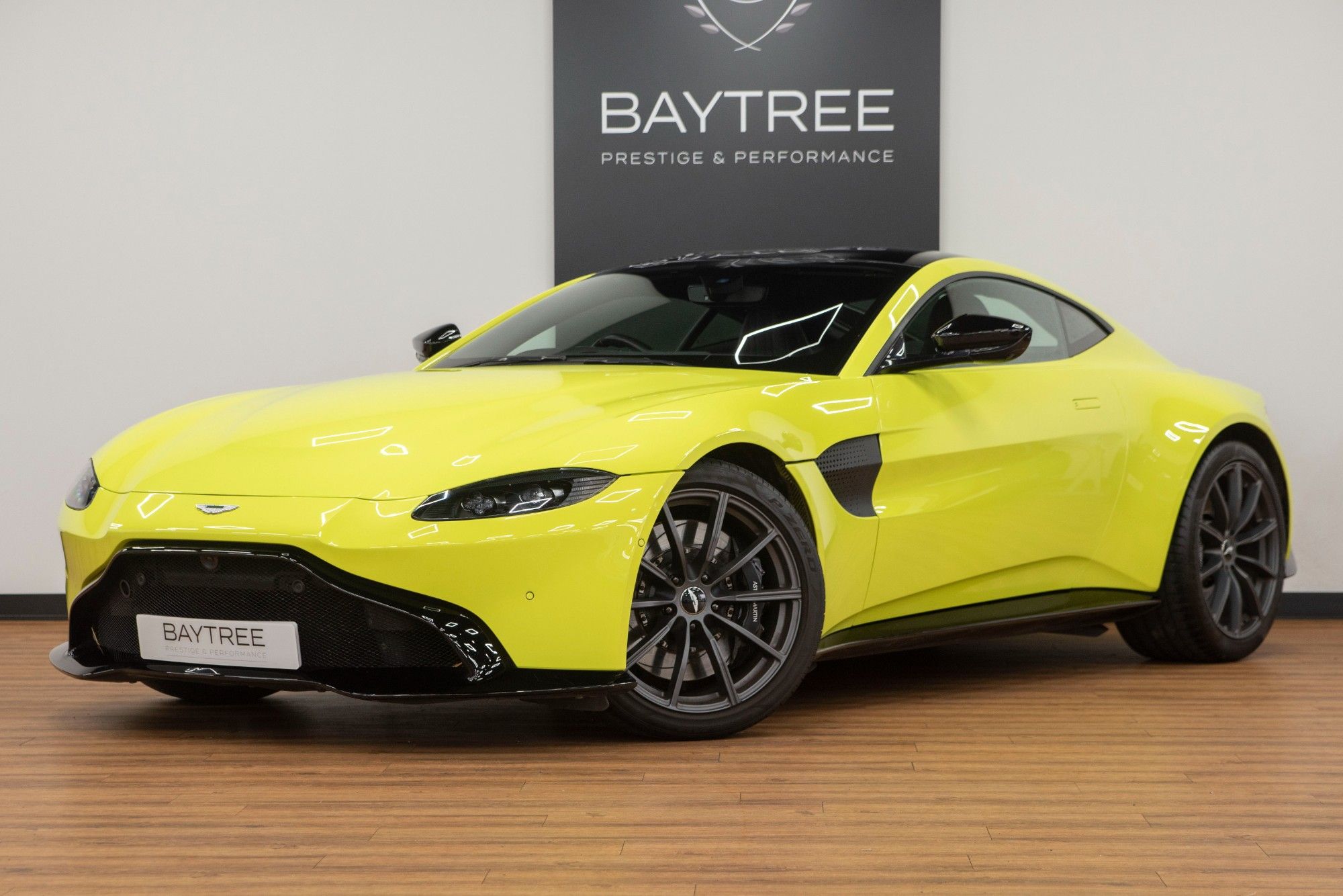 USED 2018 18 ASTON MARTIN VANTAGE 4.0 V8 