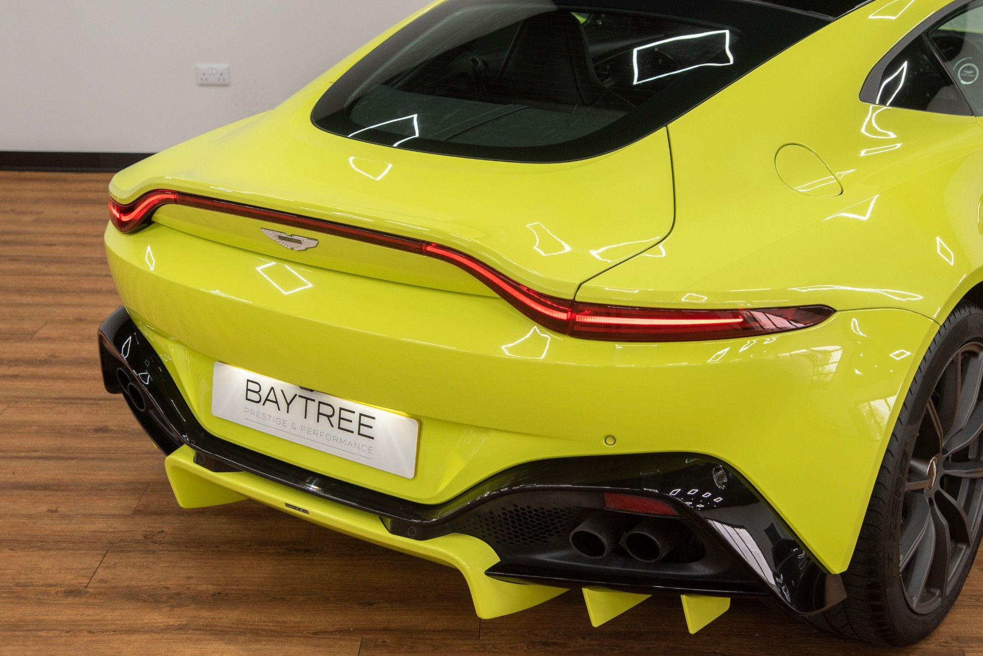 USED 2018 18 ASTON MARTIN VANTAGE 4.0 V8 