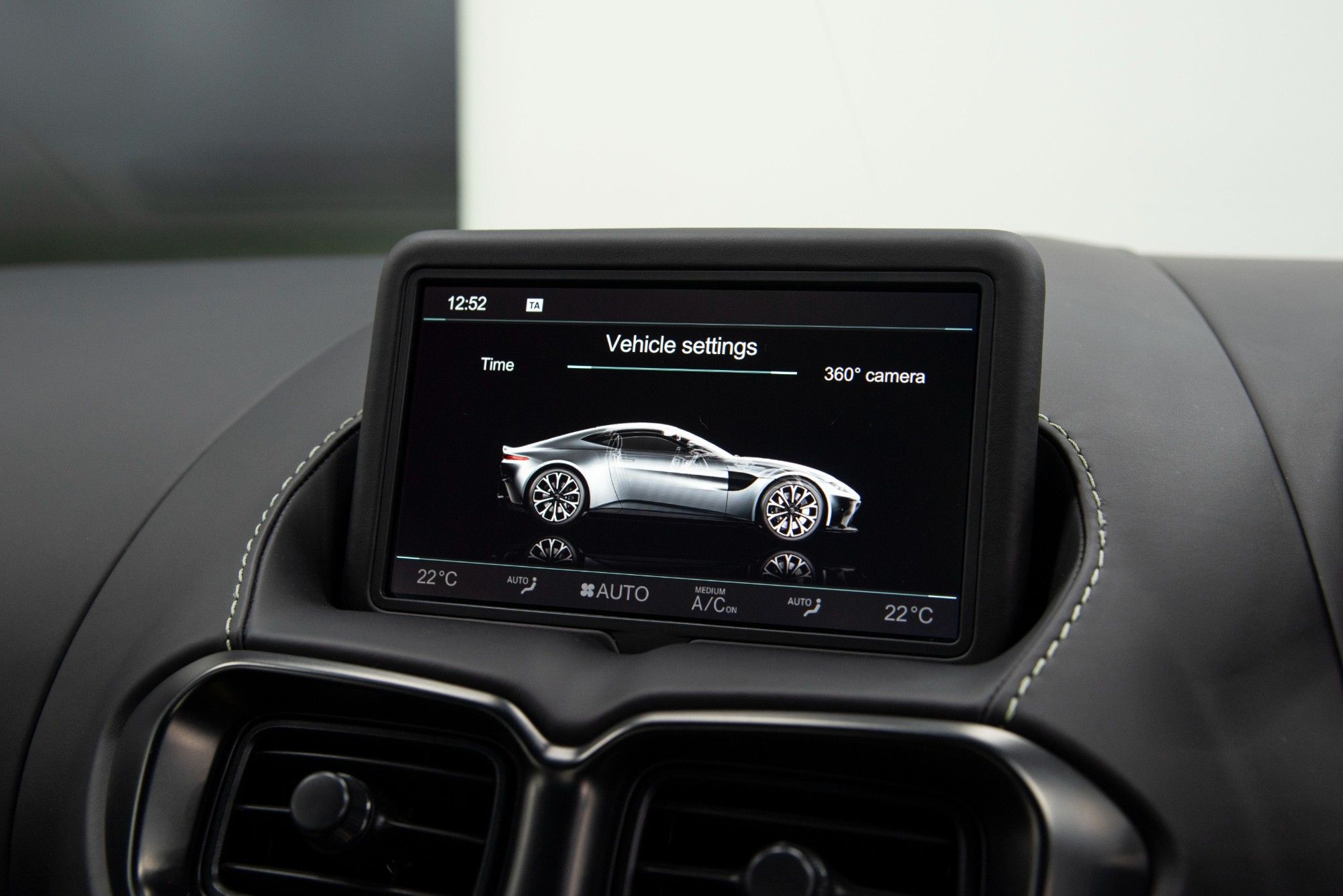 USED 2018 18 ASTON MARTIN VANTAGE 4.0 V8 