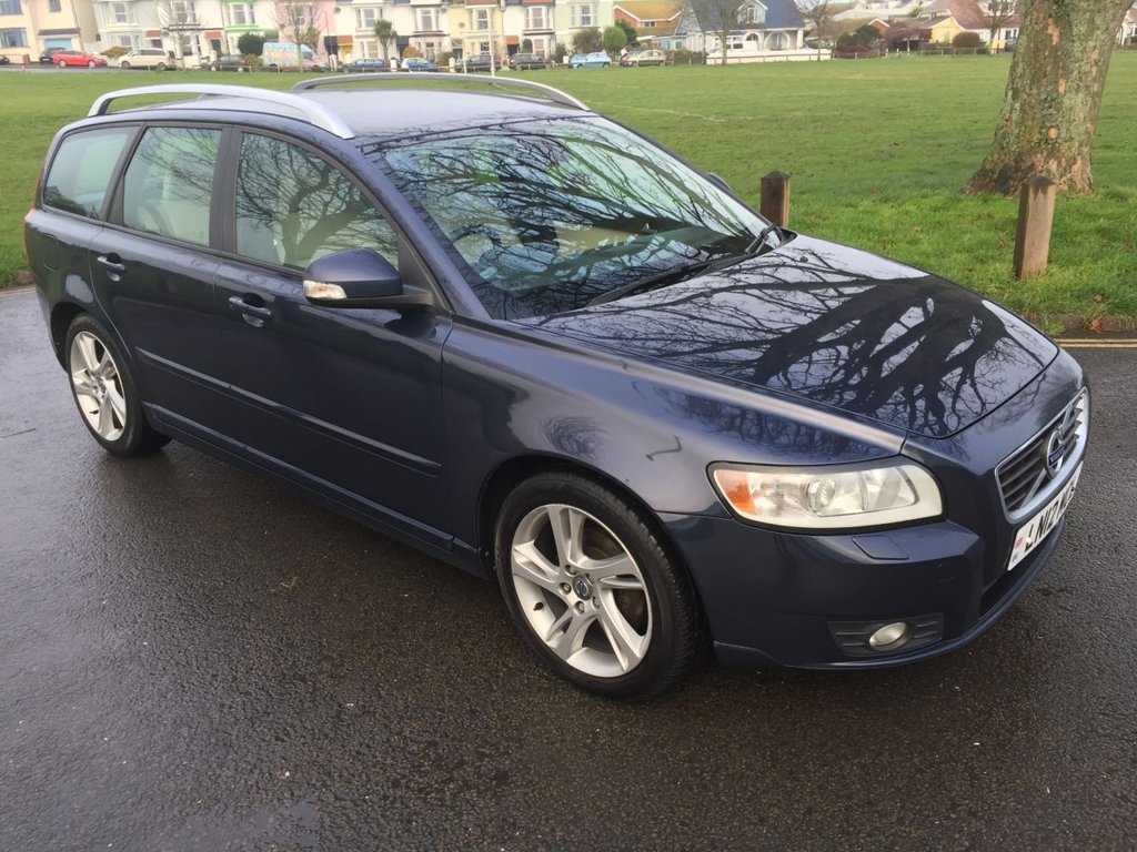 USED 2012 12 VOLVO V50 1.6 DRIVE SE LUX EDITION S/S 5d 113 BHP FULL SERVICE HISTORY