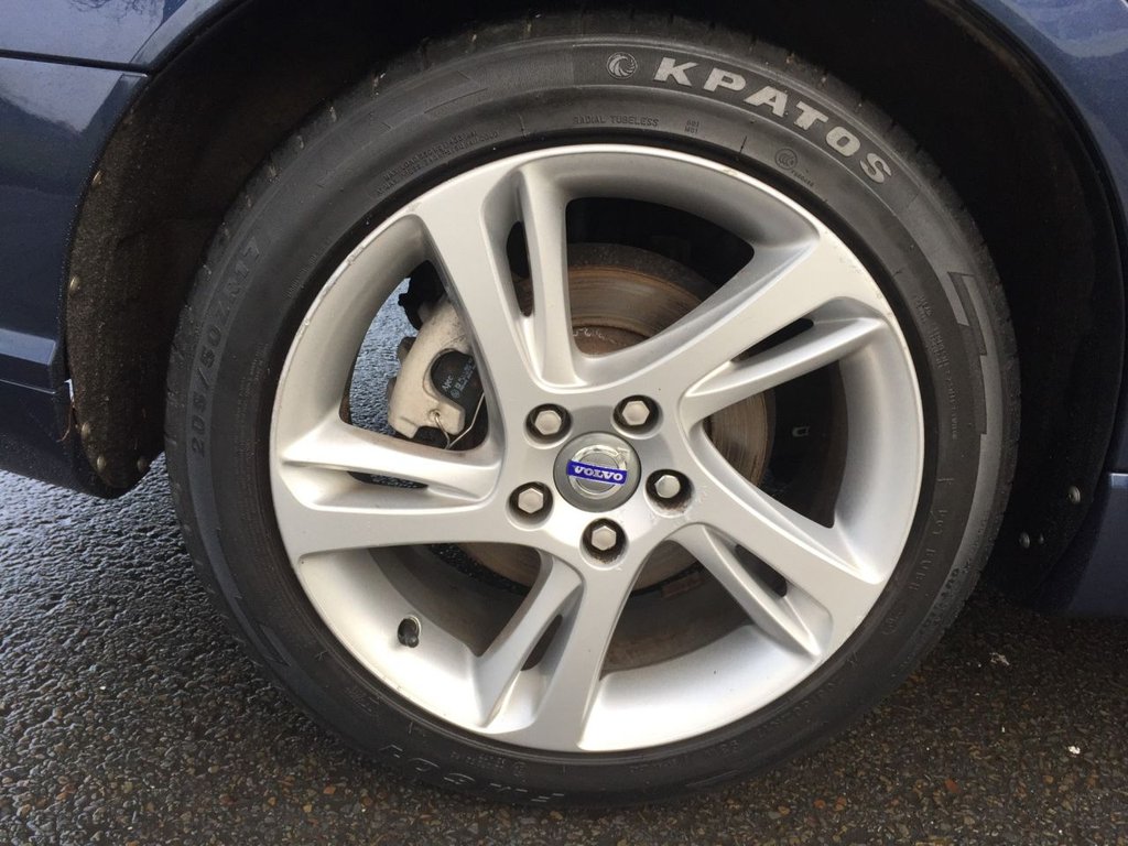 USED 2012 12 VOLVO V50 1.6 DRIVE SE LUX EDITION S/S 5d 113 BHP FULL SERVICE HISTORY