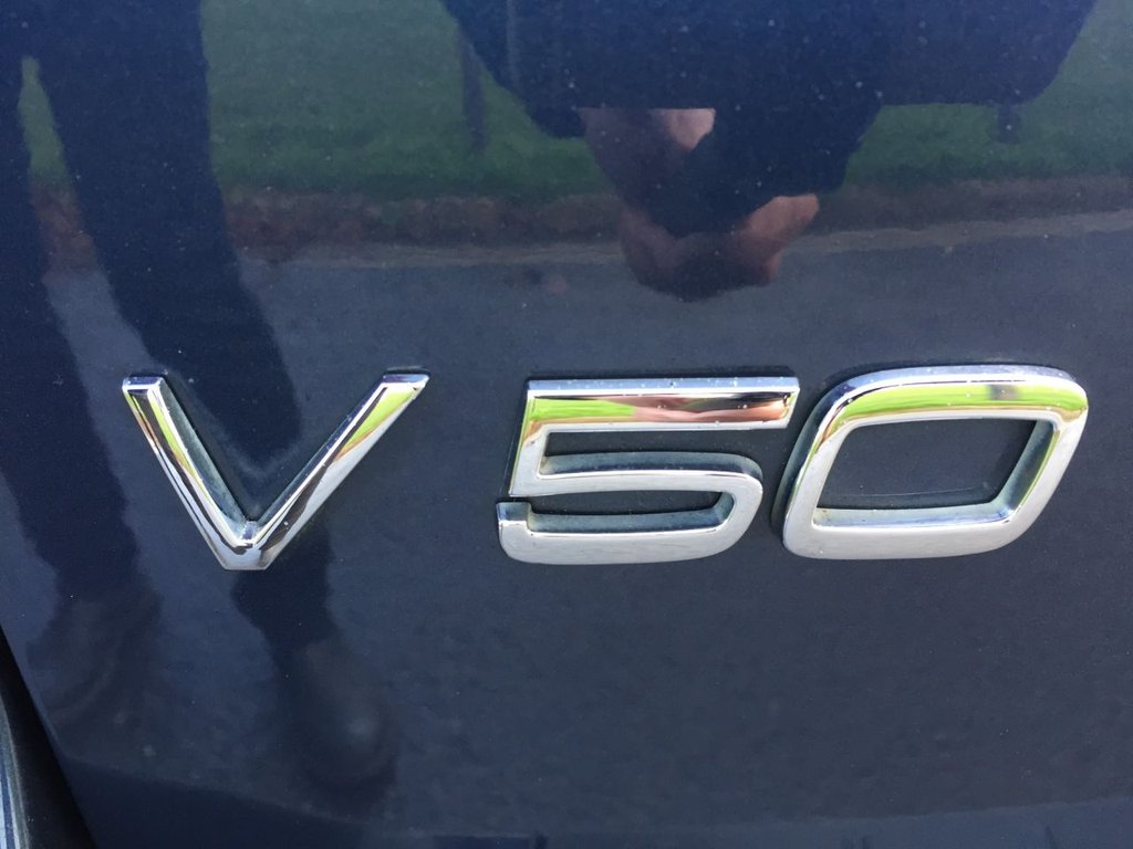 USED 2012 12 VOLVO V50 1.6 DRIVE SE LUX EDITION S/S 5d 113 BHP FULL SERVICE HISTORY