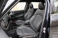 USED 2019 69 MINI COUNTRYMAN 1.5 COOPER SPORT 5d 134 BHP SUNROOF, HUD. H/K, CAMERA, JCW