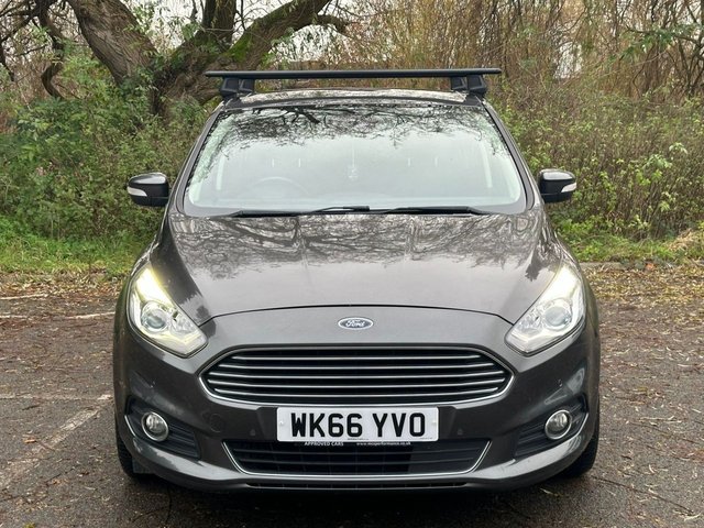 View our FORD S-MAX