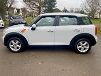 USED 2013 63 MINI COUNTRYMAN 1.6 COOPER 5d 122 BHP Stunning Countryman Cooper With Only 1 Former Owner And Full Service History (9 Stamps) And Is ULEZ Complaint.