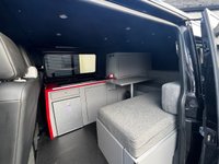 USED 2016 16 VOLKSWAGEN TRANSPORTER T28 HIGHLINE 2.0 TDI P/V BMT 5d 138 BHP CAMPERVAN CONVERSION CAMPER CONVERSION*ALLOYS*GTi MFSW