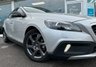 USED 2016 16 VOLVO V40 2.0 D2 CROSS COUNTRY LUX 5d 118 BHP DUAL CLIMATE+HEATED SEATS