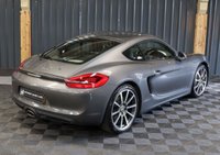USED 2014 64 PORSCHE CAYMAN 2.7 24V PDK 2d 275 BHP HEATED AND VENTILATED SEATS, BOSE STEREO, TWO TONE LEATHER, 20 INCH CARRERA CLASSIC WHEELS, 24 MONTH WARRANTY