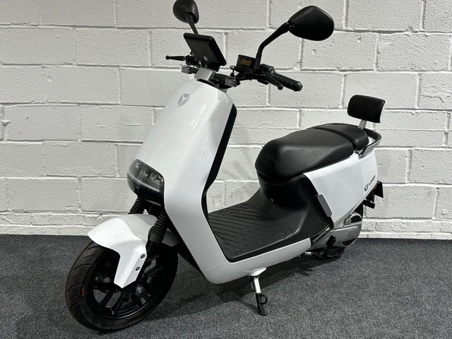 View our LEXMOTO YADEA G5