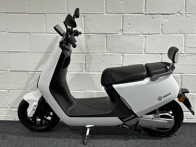 View our LEXMOTO YADEA G5
