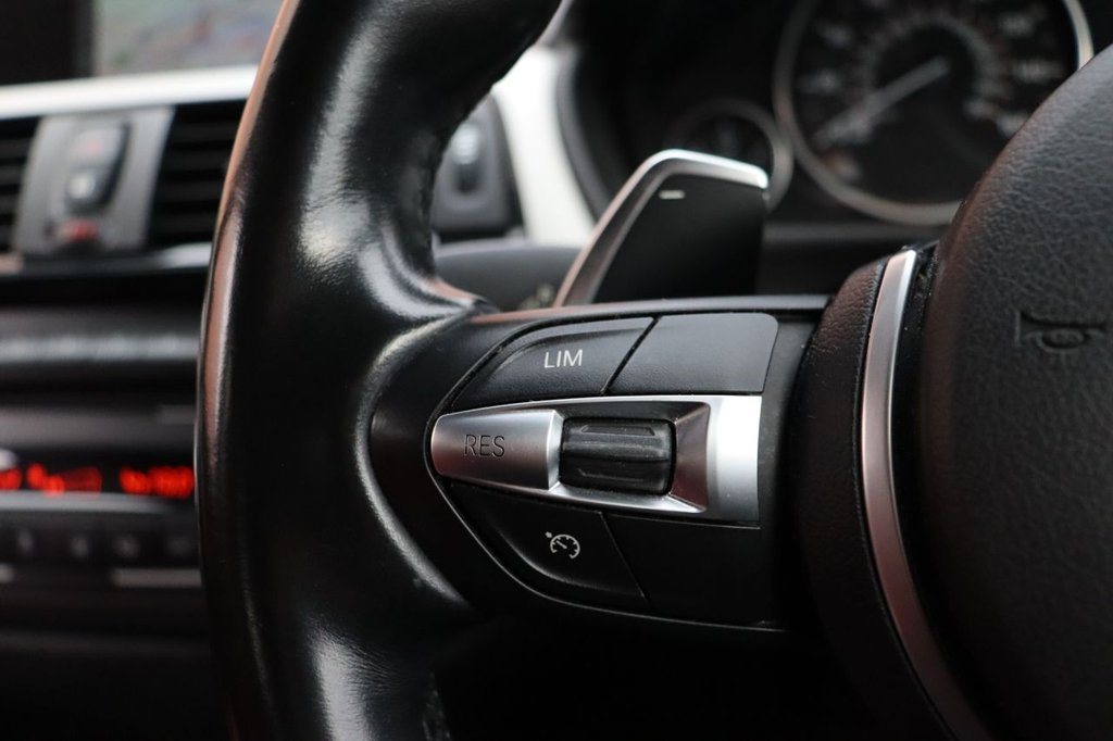 2015 BMW 3 Series 320d M Sport £10,990 