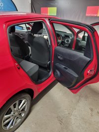 USED 2014 63 TOYOTA YARIS 1.3 VVT-I ICON PLUS 5d 99 BHP 