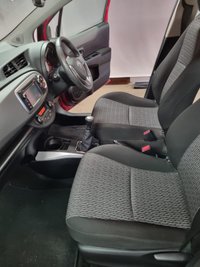 USED 2014 63 TOYOTA YARIS 1.3 VVT-I ICON PLUS 5d 99 BHP 