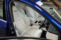 USED 2023 23 PORSCHE MACAN 2.9 S PDK 5d 375 BHP PAN ROOF, 18 WAY SEATS, ADAPTIVE SUSPENSION, ADAPTIVE CRUISE, PDLS PLUS, EXTENDED LEATHER, HUGE SPEC, 1 OWNER FROM NEW