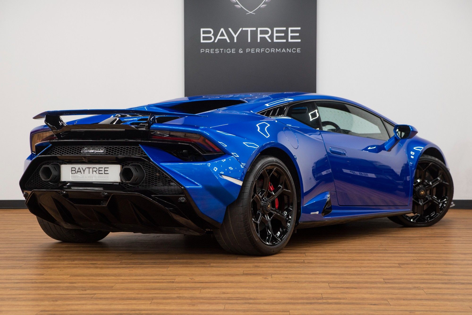 USED 2023 73 LAMBORGHINI HURACAN 5.2 TECNICA COUPE