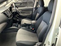 USED 2019 19 MITSUBISHI L200 2.4 DI-D 4WD 4LIFE LOW MILES FSH 151 BHP 1 OWNER FULL SERVICE HISTORY WITH AIR CON & CRUISE CONTROL