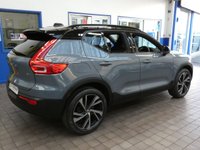 USED 2020 VOLVO XC40 2.0 B4 R-DESIGN PRO MHEV 5d 195 BHP STUNNING EXAMPLE SAT NAV PART LEATHER CRUISE CONTROL PARKING SENSORS 1 OWNER SERVICE HISTORY