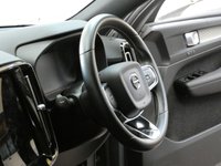 USED 2020 VOLVO XC40 2.0 B4 R-DESIGN PRO MHEV 5d 195 BHP STUNNING EXAMPLE SAT NAV PART LEATHER CRUISE CONTROL PARKING SENSORS 1 OWNER SERVICE HISTORY