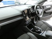 USED 2020 VOLVO XC40 2.0 B4 R-DESIGN PRO MHEV 5d 195 BHP STUNNING EXAMPLE SAT NAV PART LEATHER CRUISE CONTROL PARKING SENSORS 1 OWNER SERVICE HISTORY