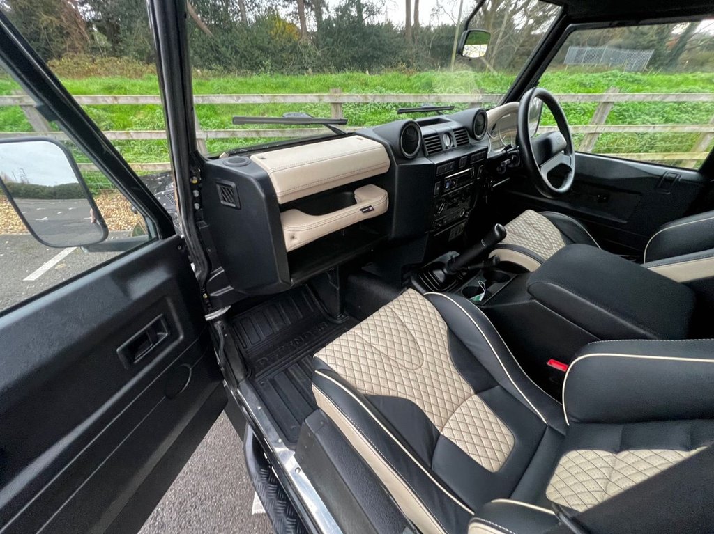 USED 2013 13 LAND ROVER DEFENDER 110 2.2TD XS // 122 BHP // 4x4 // px swap 