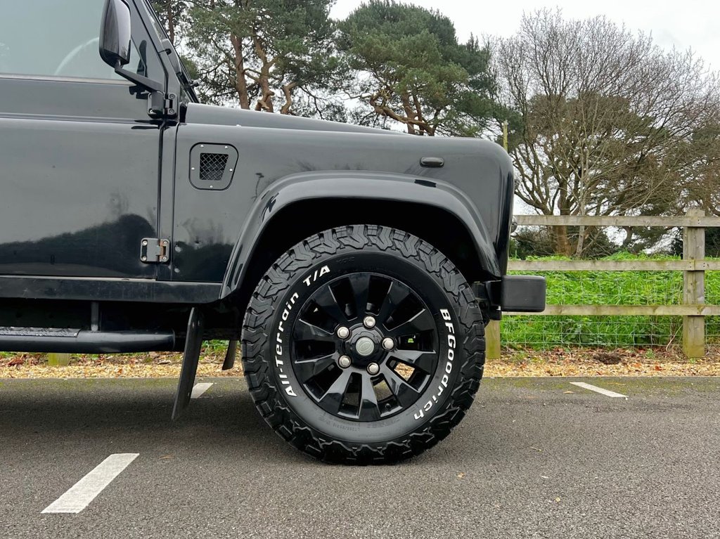 USED 2013 13 LAND ROVER DEFENDER 110 2.2TD XS // 122 BHP // 4x4 // px swap 