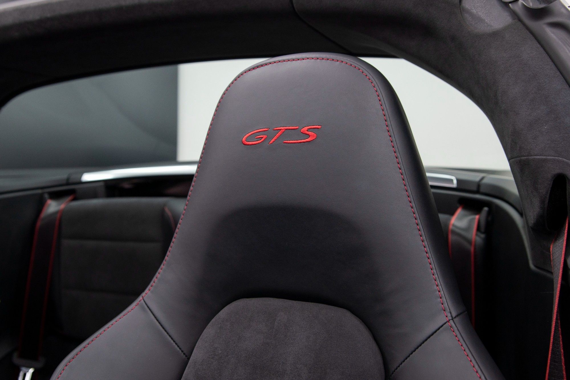 USED 2015 15 PORSCHE 911 3.8 TARGA 4 GTS PDK  