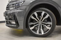 USED 2018 68 VOLKSWAGEN TIGUAN 2.0 R-LINE TDI 4MOTION DSG 5d 148 BHP Pan Roof, Digital Dash, Nav