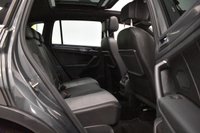 USED 2018 68 VOLKSWAGEN TIGUAN 2.0 R-LINE TDI 4MOTION DSG 5d 148 BHP Pan Roof, Digital Dash, Nav