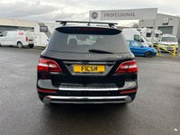 USED 2014 14 MERCEDES-BENZ M-CLASS 2.1 ML250 BLUETEC AMG SPORT 5d 204 BHP BRAND NEW IN STOCK+DIESEL+AUTOMATIC+ONLY 2 FORMER KEEPERS FROM NEW+CRUISE CONTROL+ELECTRIC SEATS+COMMAND ONLINE MULTI MEDIA SYSTEM+HALF LEATHER INTERIOR+SATELLITE NAVIGATION+PARK ASSIST+AIR CONDITIONING+CLIMATE CONTROL+ALLOY WHEELS+FULL RANGE OF FINANCE OPTIONS AVAILABLE+NOT TO BE MISSED AND READY TO DRIVE AWAY TODAY!!!!!!!!!!!!!!!!!!!!!!!