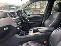 USED 2014 14 MERCEDES-BENZ M-CLASS 2.1 ML250 BLUETEC AMG SPORT 5d 204 BHP BRAND NEW IN STOCK+DIESEL+AUTOMATIC+ONLY 2 FORMER KEEPERS FROM NEW+CRUISE CONTROL+ELECTRIC SEATS+COMMAND ONLINE MULTI MEDIA SYSTEM+HALF LEATHER INTERIOR+SATELLITE NAVIGATION+PARK ASSIST+AIR CONDITIONING+CLIMATE CONTROL+ALLOY WHEELS+FULL RANGE OF FINANCE OPTIONS AVAILABLE+NOT TO BE MISSED AND READY TO DRIVE AWAY TODAY!!!!!!!!!!!!!!!!!!!!!!!