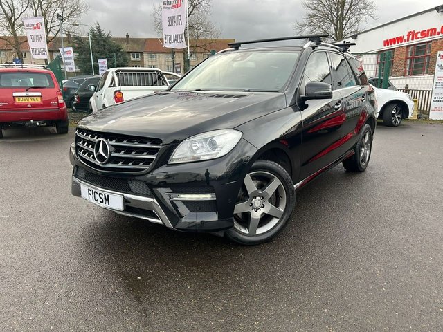 View our Mercedes-Benz M-Class range