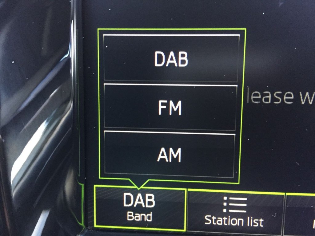 USED 2015 65 SKODA FABIA 1.2 SE L TSI 5d 109 BHP SAT NAV DAB HEATED SEATS