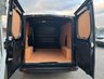 USED 2023 23 RENAULT TRAFIC 2.0 SL30 ADVANCE DCI 130 BHP VERY LOW MILES  FACTORY FITTED BULKHEAD WITH LOAD THROUGH